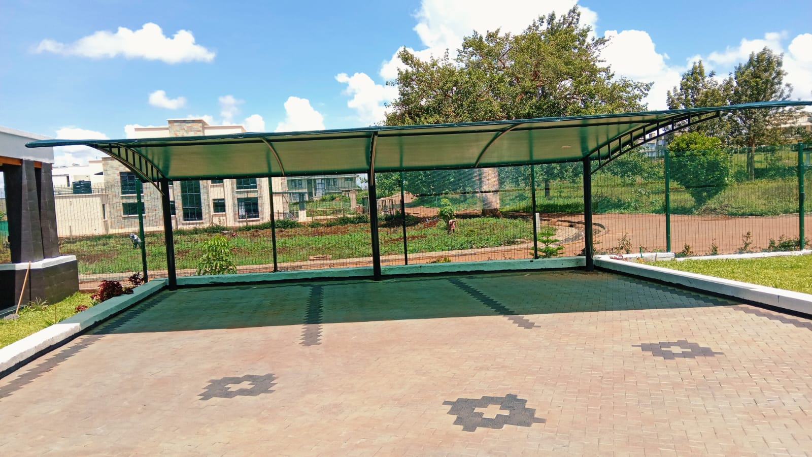 Green car shade